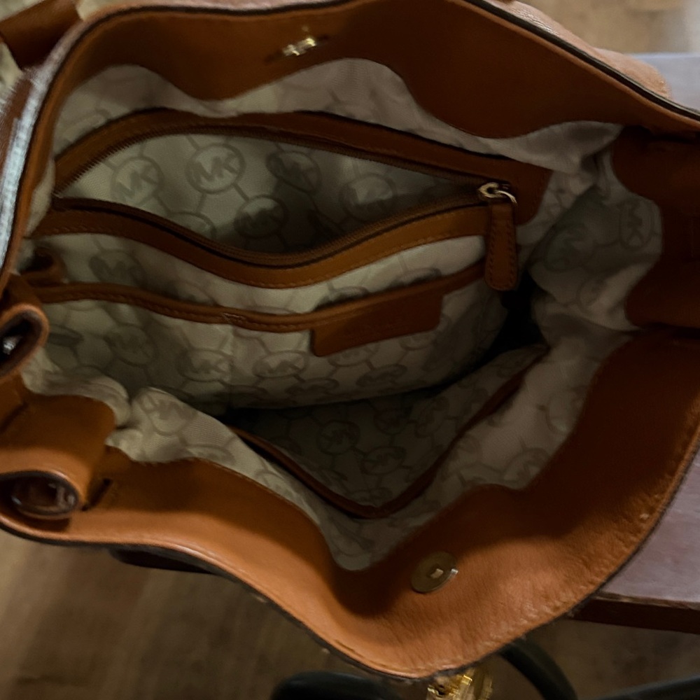 Brown Leather Tote Bag - Picture 6 of 6